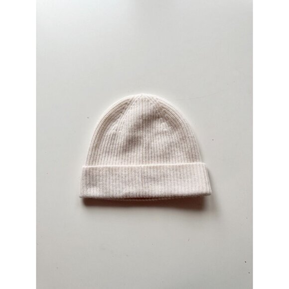 Aritzia BABATON LiteLuxe Birch Ribbed Cashmere Knit Beanie Toque Hat, One Size - Picture 1 of 12